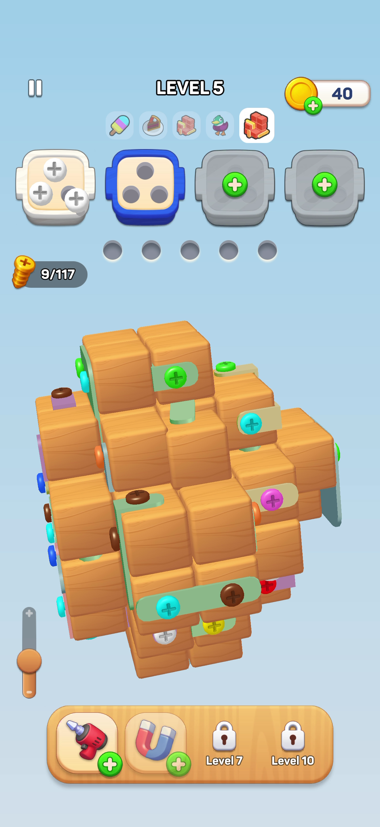 Screwdom — Gameplay