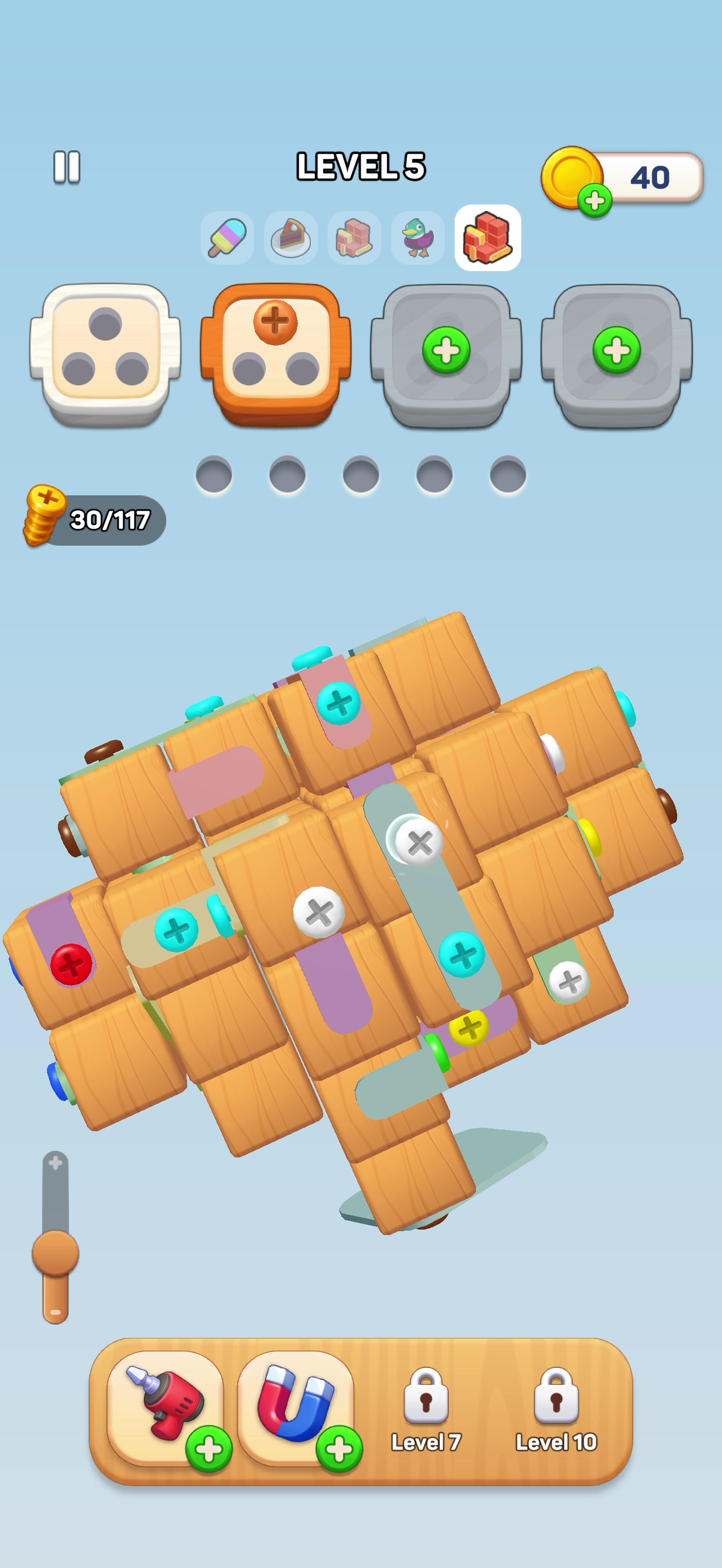 Screwdom — Gameplay