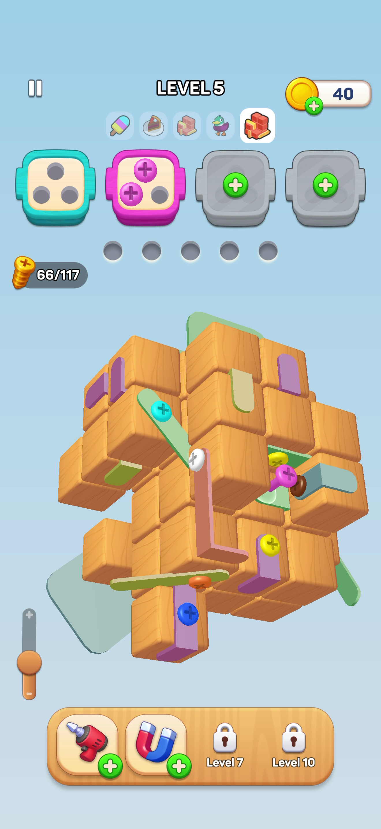Screwdom — Gameplay