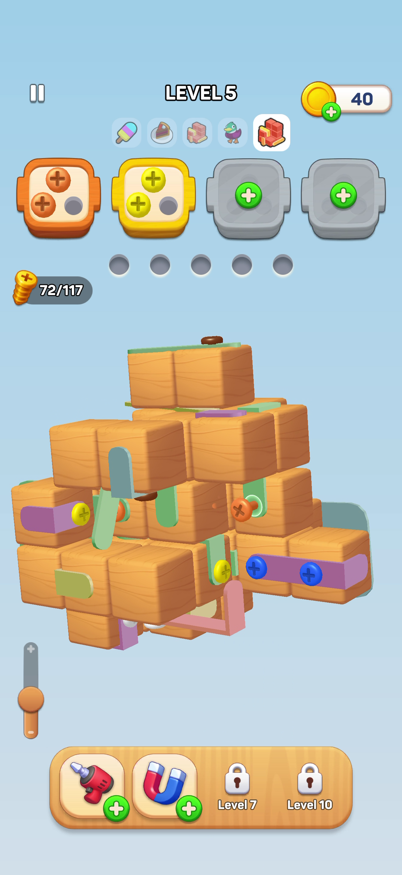 Screwdom — Gameplay