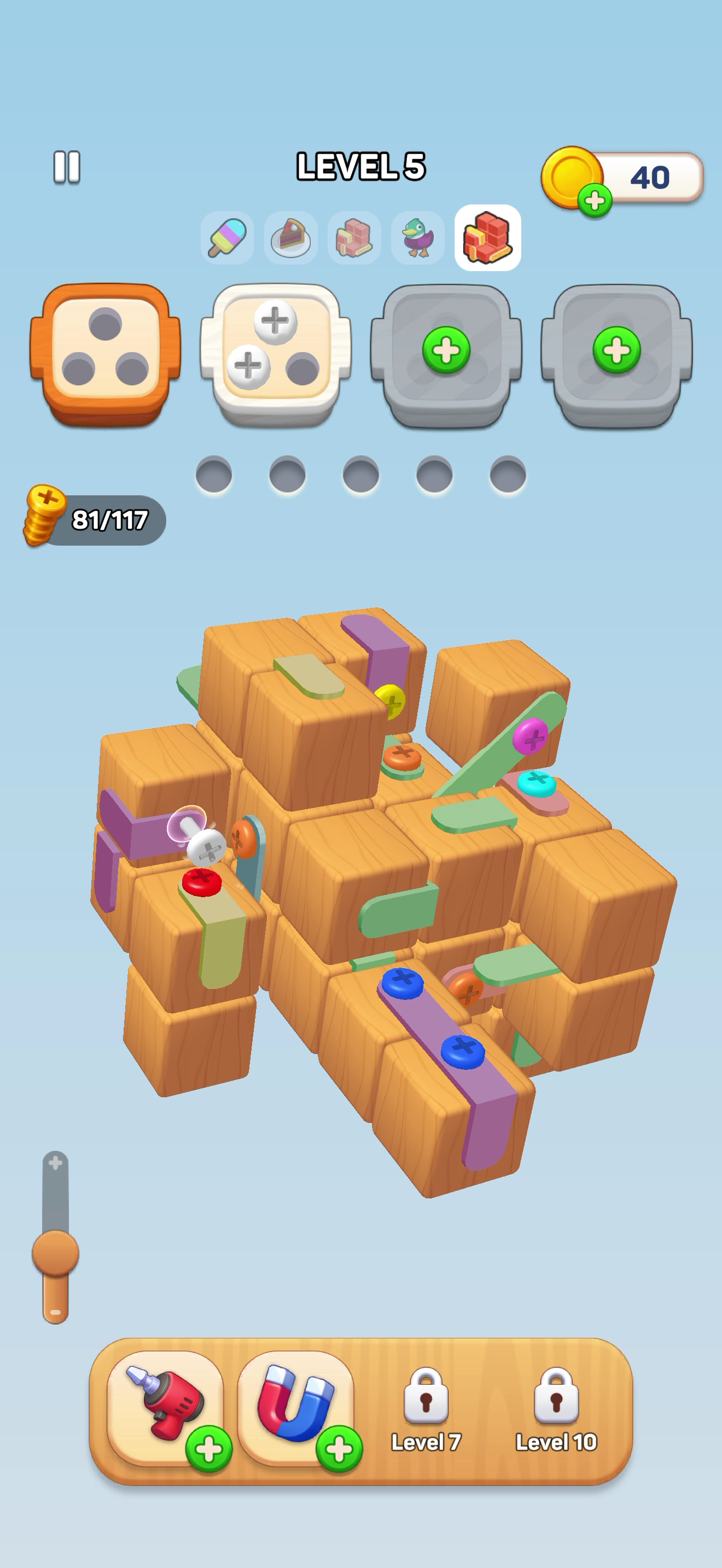 Screwdom — Gameplay